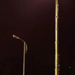 ILTM90H-SD light tower lighting a road at night